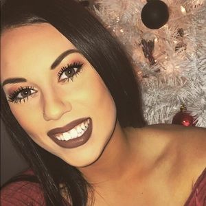 Meet your Posher, Kelsie